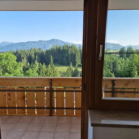 Weitblick Apartman *