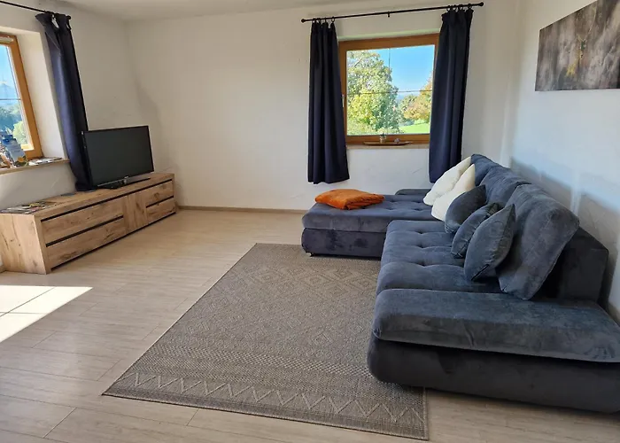 Weitblick Lägenhet Oy-Mittelberg